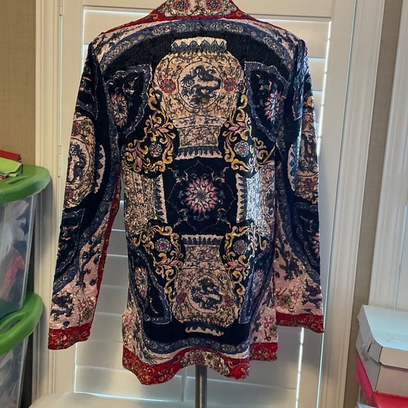 Vibrant Embroidered Women's Blazer - Picture 3 of 4